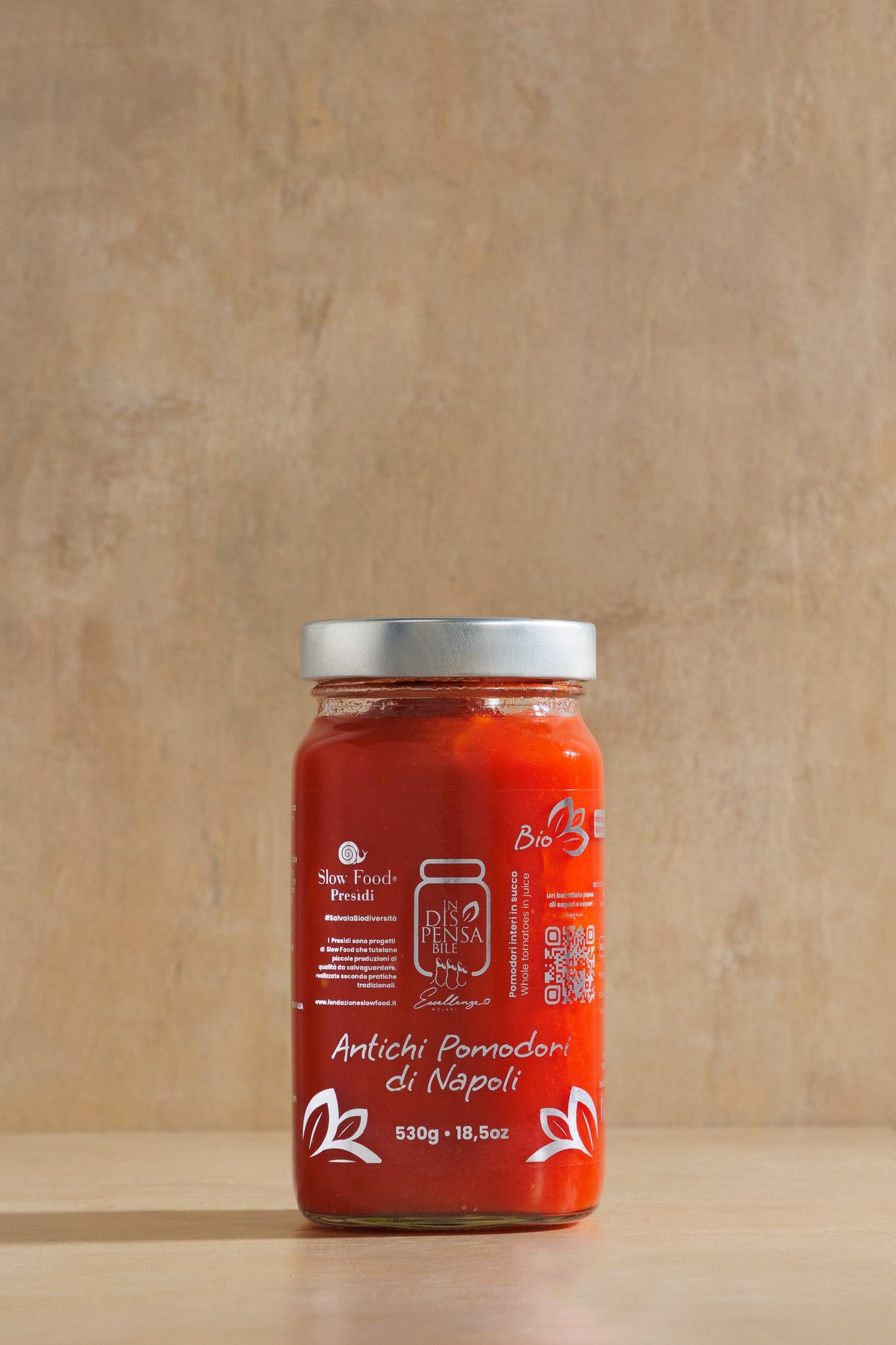 Traditional Naples Tomato Sauce, glass jar of traditional Neapolitan tomato sauce, Indispensabile Bio, Campania