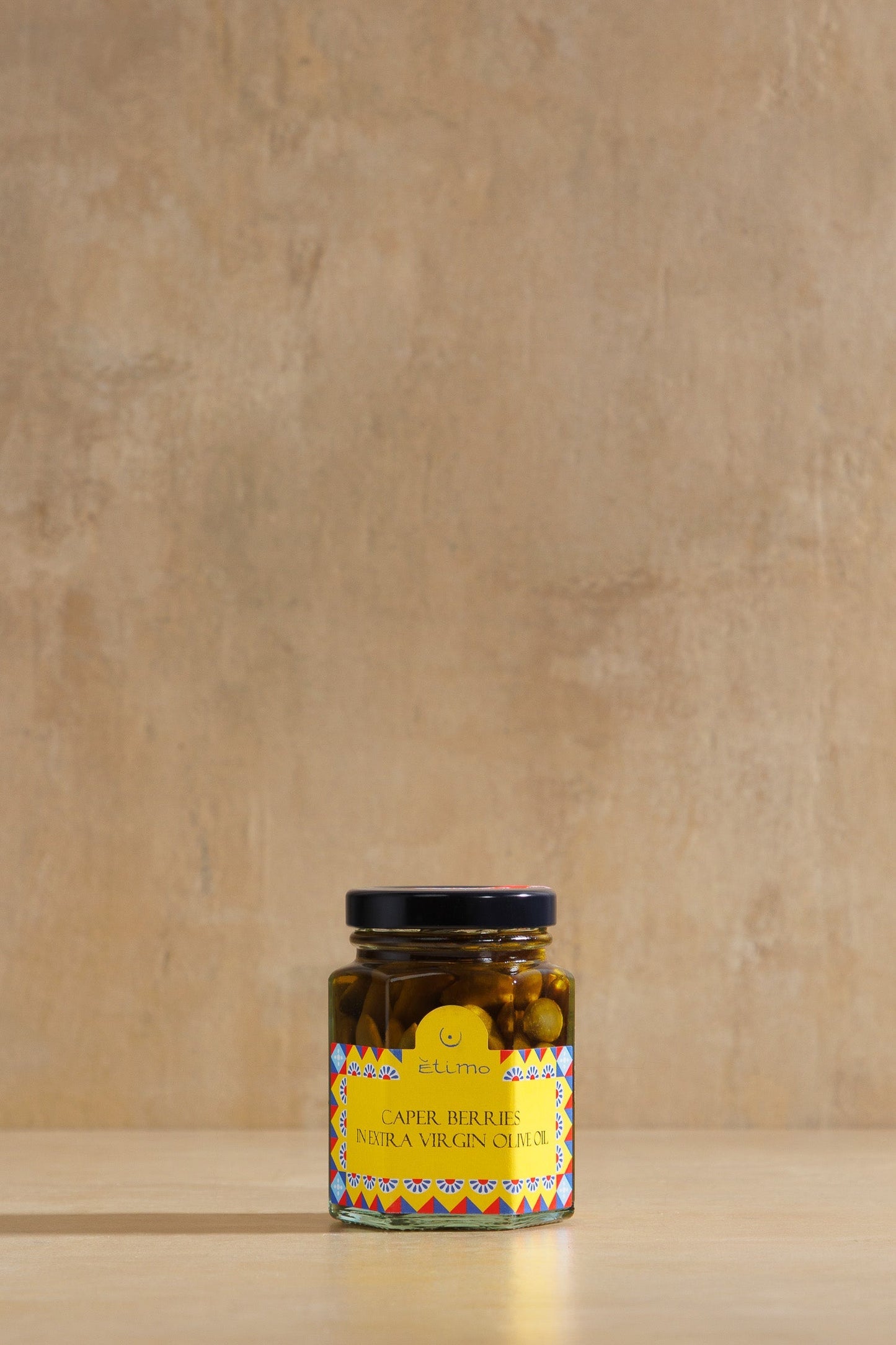 Caper Berries in Extra Virgin Olive Oil, glass jar of caper berries preserved in EVOO, Bonomo & Giglio (Etimo), Pantelleria
